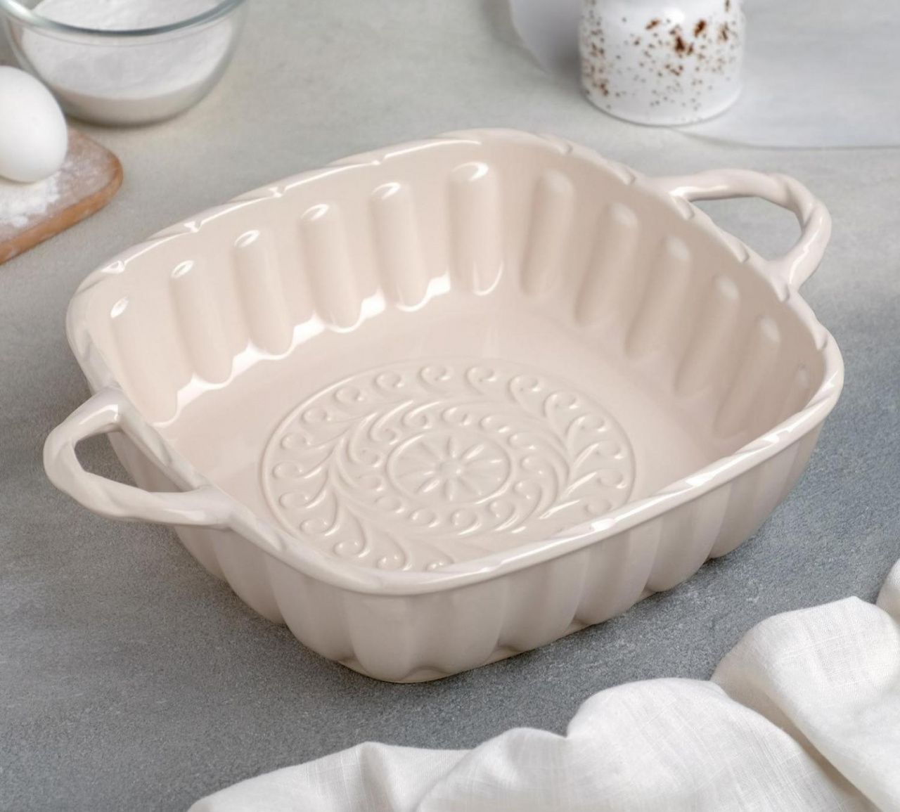 Керамическая форма для выпечки и запекания, 36 х 23 см, кремовый